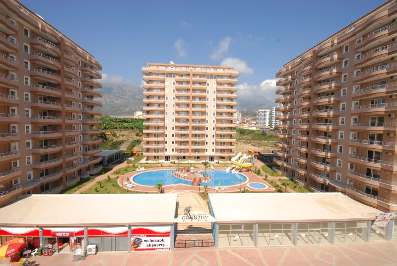 Заміський клуб Аланії