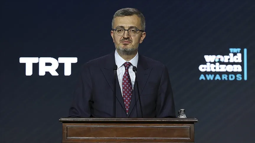 :, ראש מחלקת תקשורת גורמים אחראיים חייבים לקחת אחריות על הבעיות האנושיות לנוכח חוסר הצדק העולמי