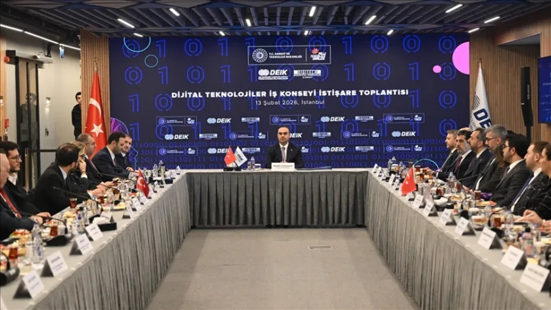 Ministeri Kacır tapasi DEIKin digitaaliteknologian yritysneuvoston