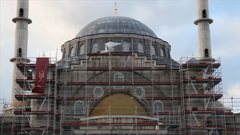 Ouverture d'une enquête sur des appels téléphoniques menaçants adressés à la mosquée Eyüp Sultan en France