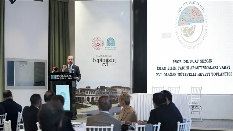 Fuat Sezgin Fondation de recherche sur l'histoire islamique des sciences La 16e réunion ordinaire du conseil d'administration a eu lieu