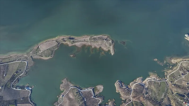 Karakaya tamm, mille veetase oli põua tõttu langenud, sai vihmasadude tõttu uue elu