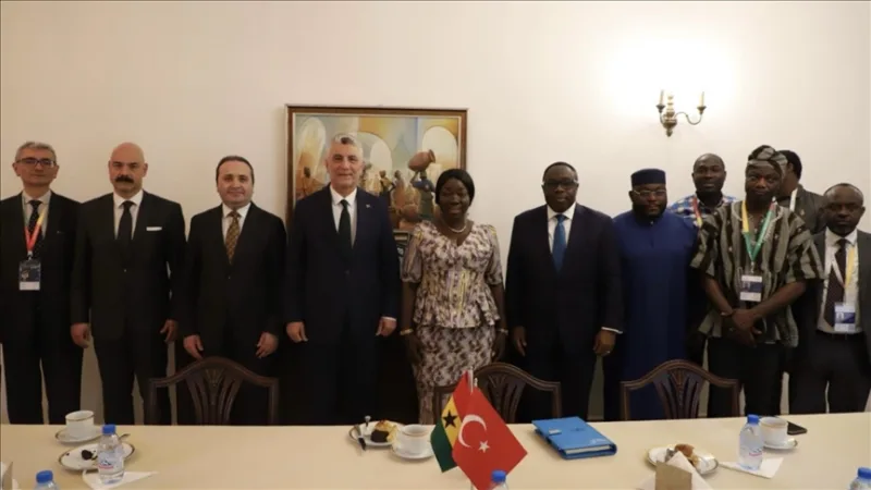 Міністр Болат провів двосторонні переговори в рамках 14-ї конференції міністрів Світової організації торгівлі