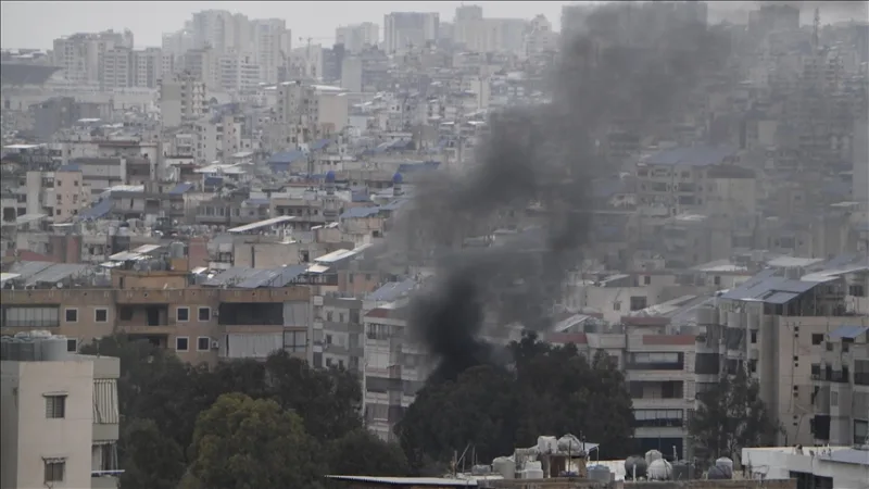 В результаті удару Ізраїлю по ринку та житловому будинку на півдні Лівану загинуло 8 осіб